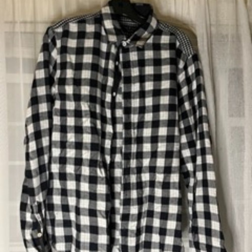 Men's Button Down Check/Gingham Plaid Size Large